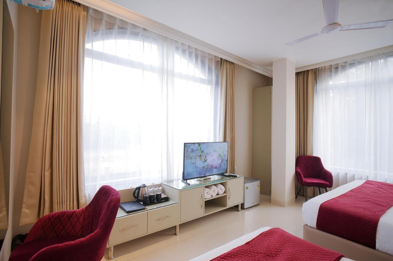 Hotel Green Land Heights Амрітсар Екстер'єр фото